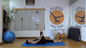 Pilates gap elevación pierna